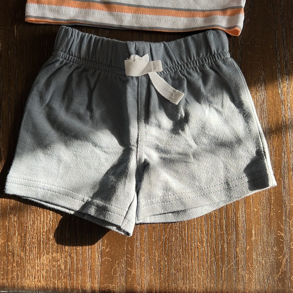 Carters Infant Short Set - Picture 3 of 9